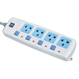 公牛 303 電源插座